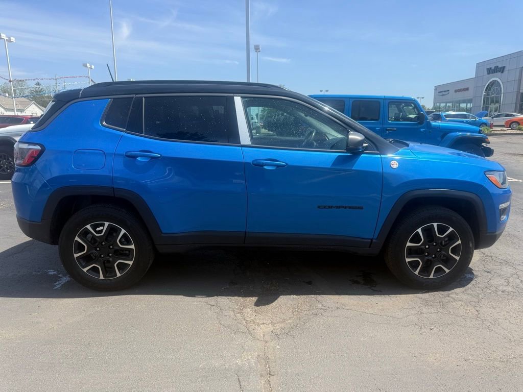 Used 2021 Jeep Compass Trailhawk AWD/4WD image 7
