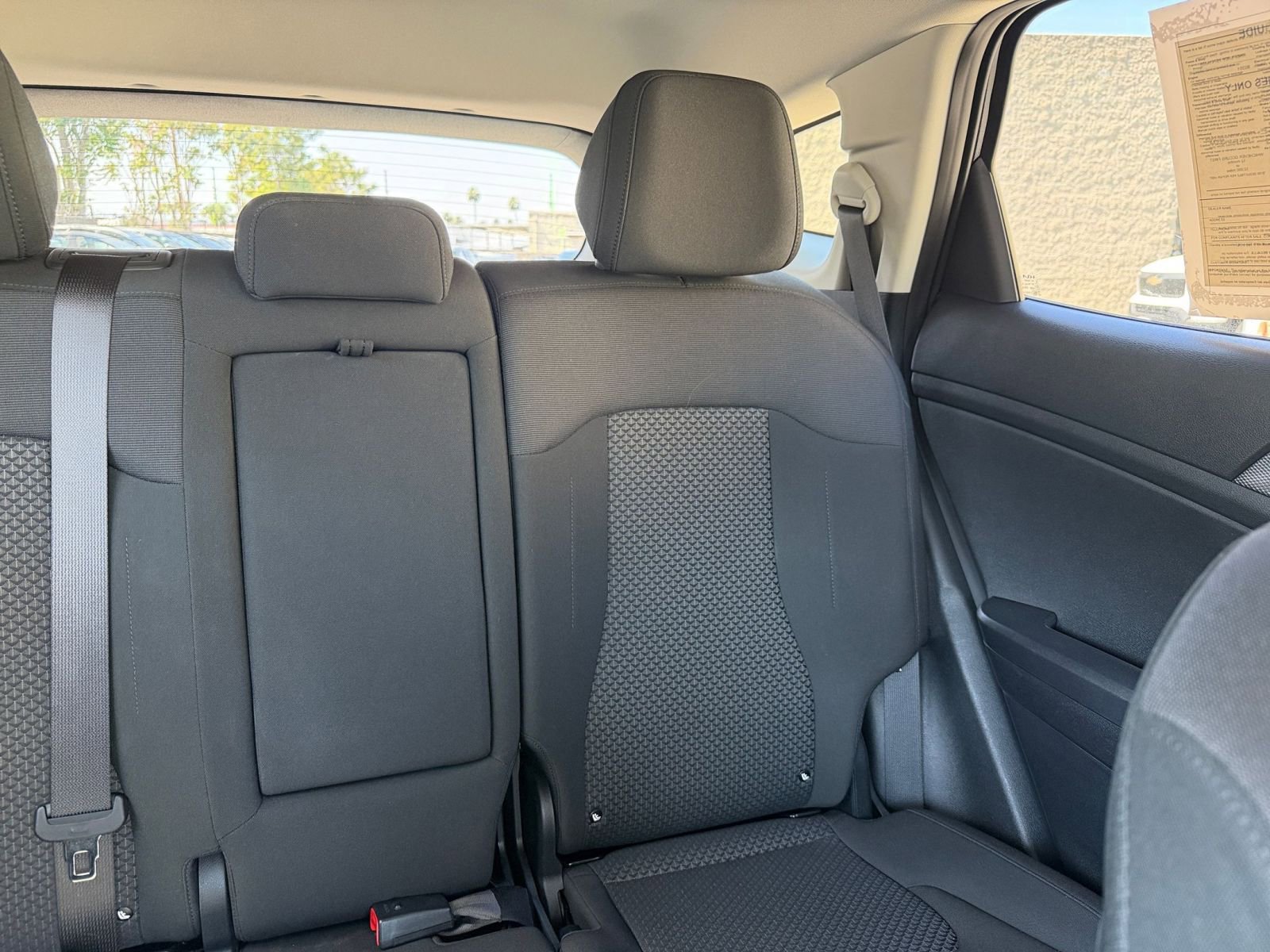 Used 2025 Kia Sportage LX image 36