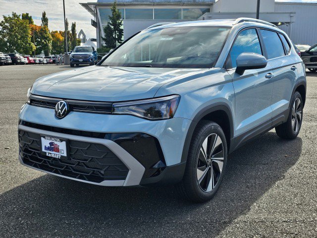 New 2027 Volkswagen Taos SE AWD/4WD image 7