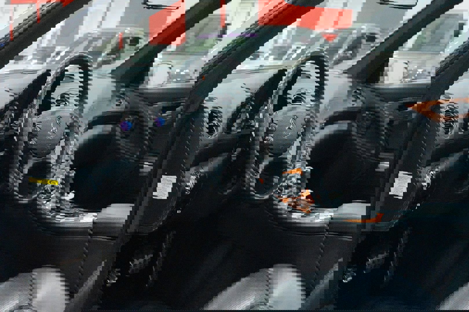 Used 2008 Mercedes-Benz SL 55 AMG image 19