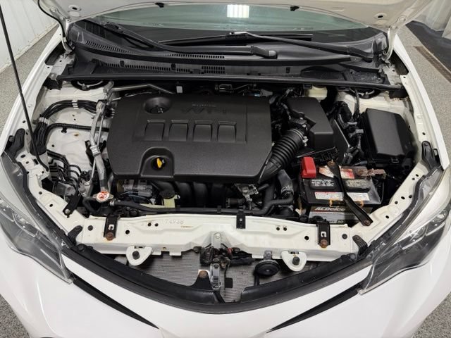 Used 2017 Toyota Corolla SE w/ Carpet Mat Package (TMS) FWD image 23