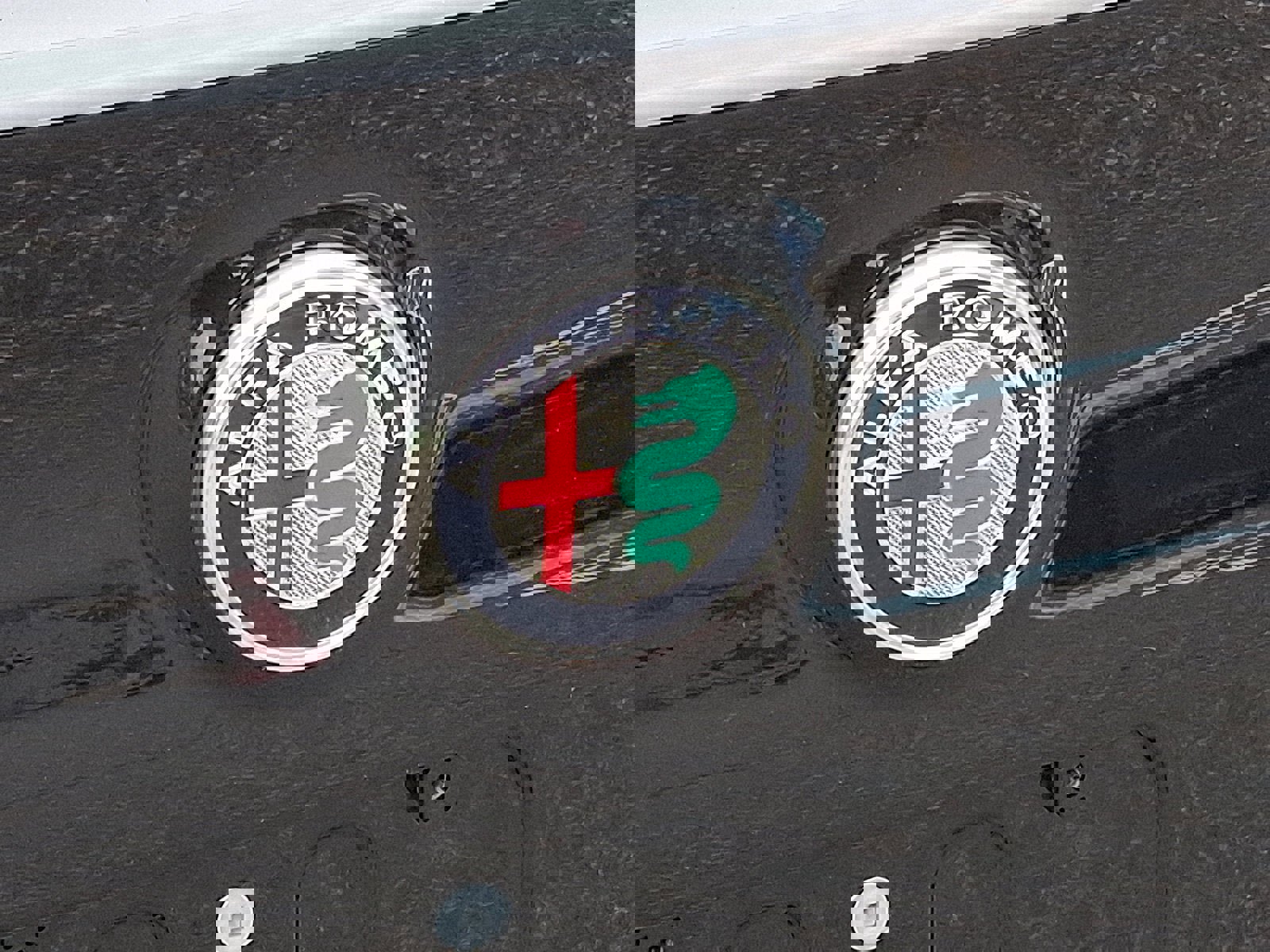 Used 2024 Alfa Romeo Giulia Ti w/ Performance Driving Package image 19