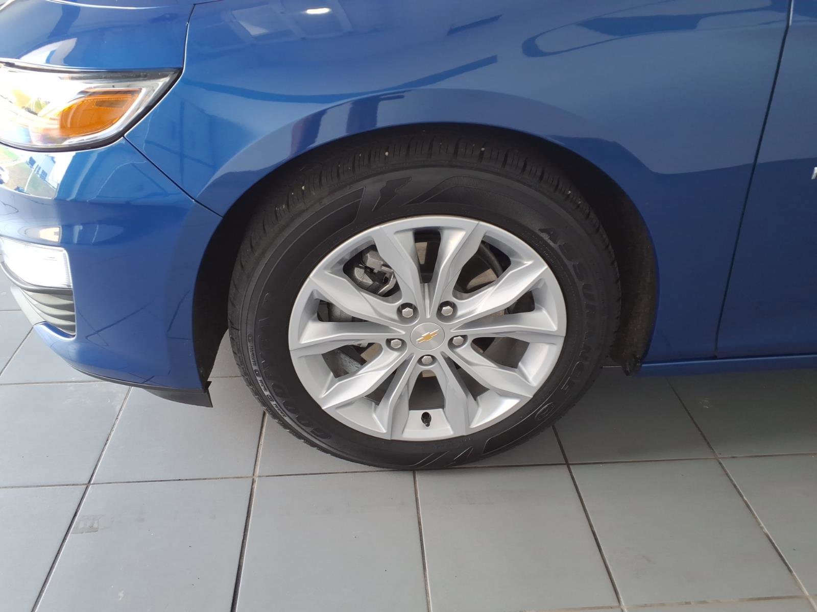 Used 2023 Chevrolet Malibu LT image 9