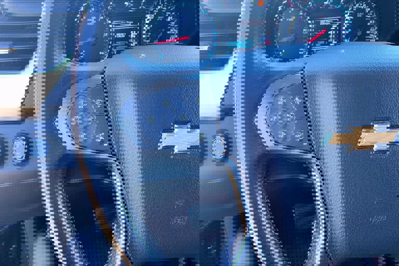 Used 2018 Chevrolet Tahoe LT w/ Luxury Package image 23