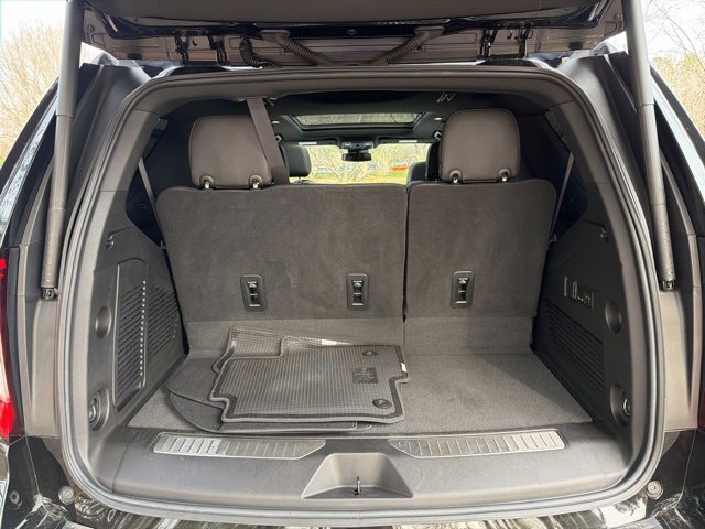 Used 2023 GMC Yukon AT4 w/ AT4 Premium Plus Package image 24