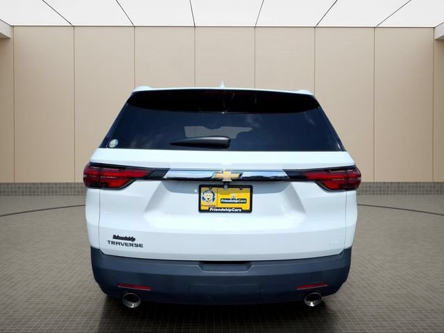 Used 2023 Chevrolet Traverse LS w/ Safety Package FWD image 7