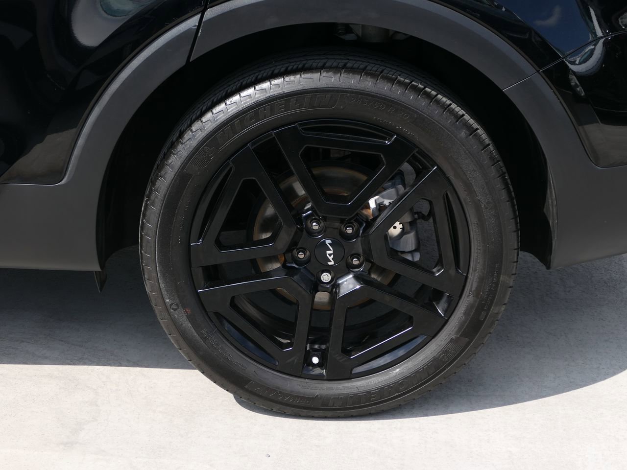 Certified 2023 Kia Telluride EX X-Line image 10