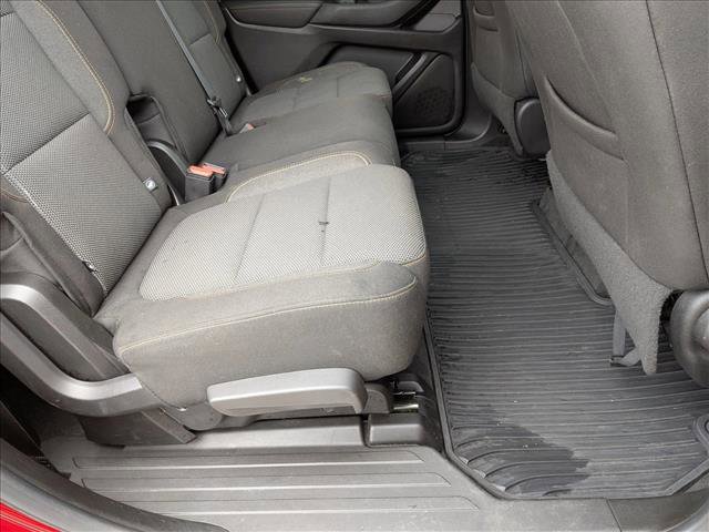 Used 2020 Chevrolet Traverse LT image 18