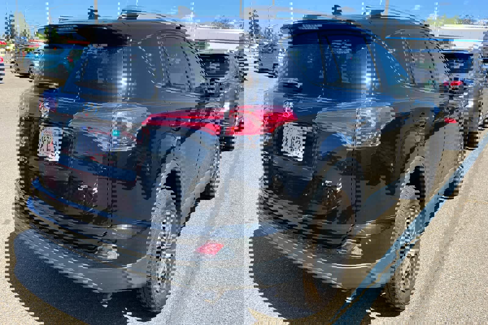 Used 2017 Toyota RAV4 LE w/ All Weather Liner Package FWD image 4