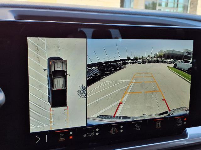 Used 2024 GMC Sierra 2500 SLT w/ SLT Premium Package image 5