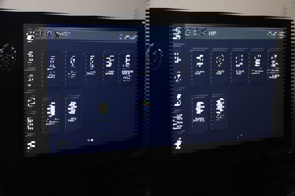 Used 2024 Honda Prologue EX image 31