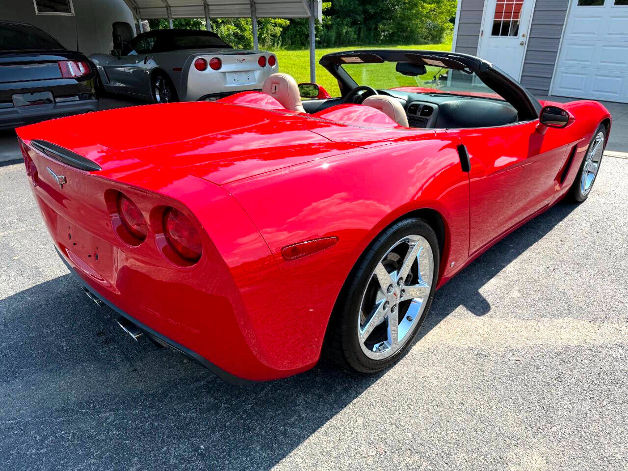 Used 2007 Chevrolet Corvette Convertible w/ Preferred Equipment Group image 28