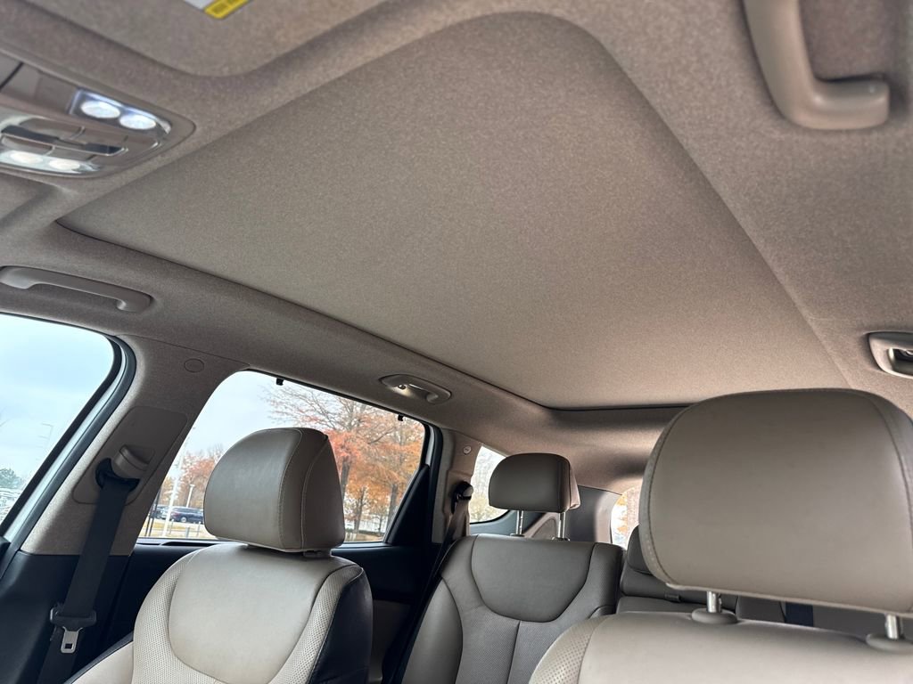 Used 2020 Hyundai Santa Fe SEL w/ Convenience + Premium Package image 25