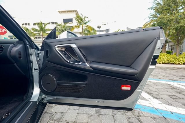 Used 2010 Nissan GT-R Premium AWD/4WD image 78