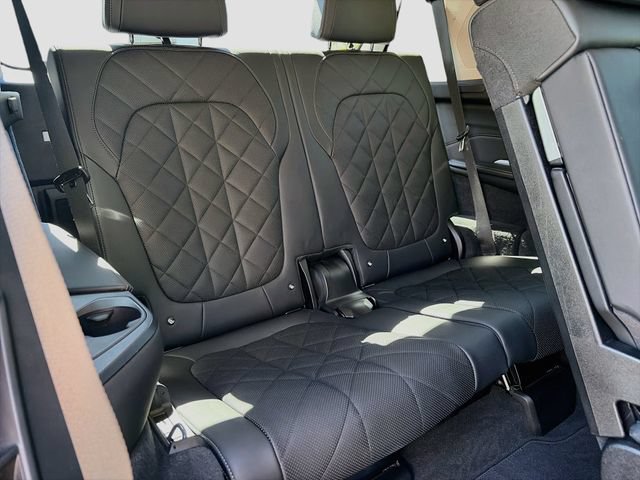 Used 2024 BMW X7 xDrive40i AWD/4WD image 28