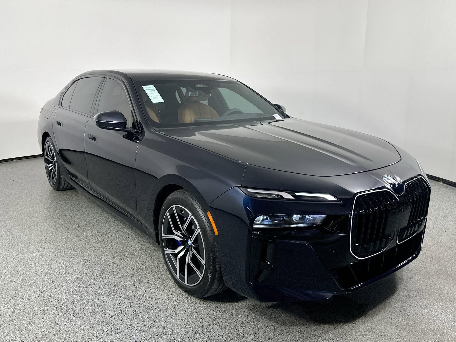 New 2025 BMW 740i xDrive w/ Premium Package image 3