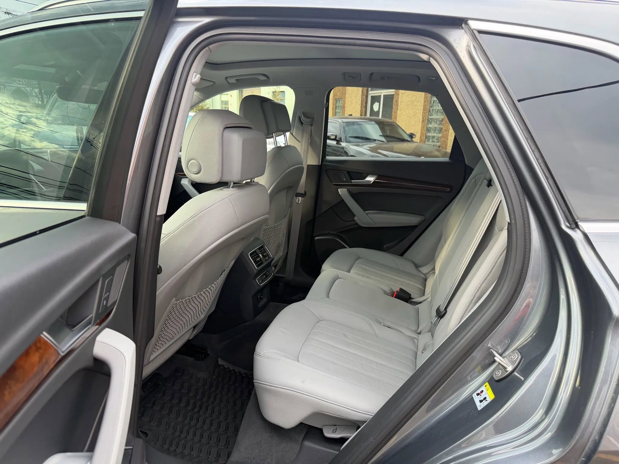 Used 2018 Audi Q5 2.0T Premium Plus image 30