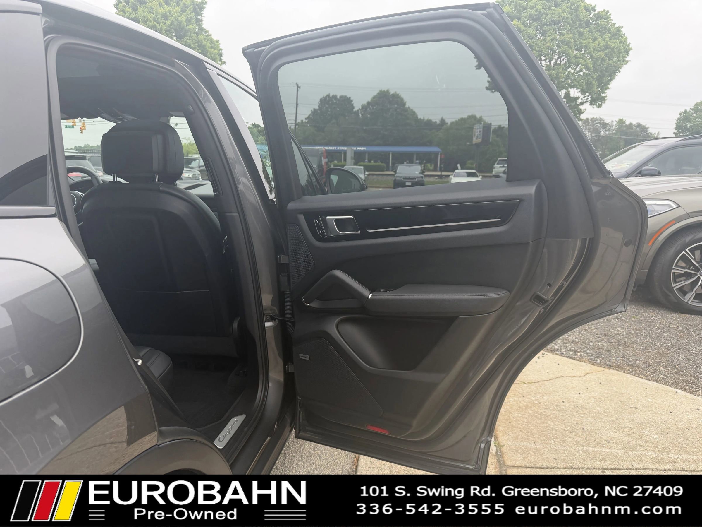 Used 2019 Porsche Cayenne AWD/4WD image 21