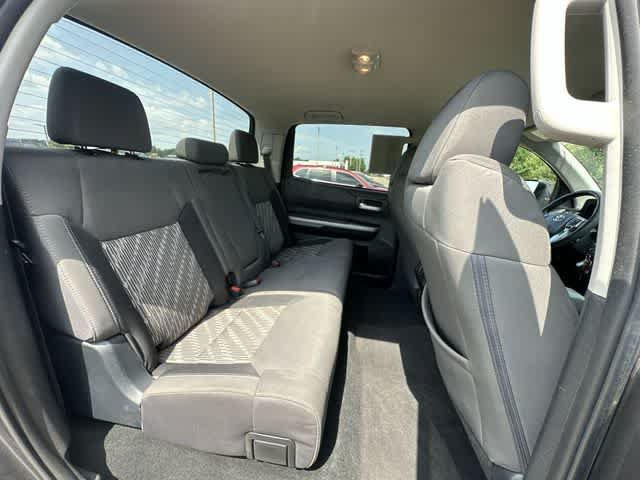 Used 2018 Toyota Tundra SR5 w/ TRD Off Road Package AWD/4WD image 20
