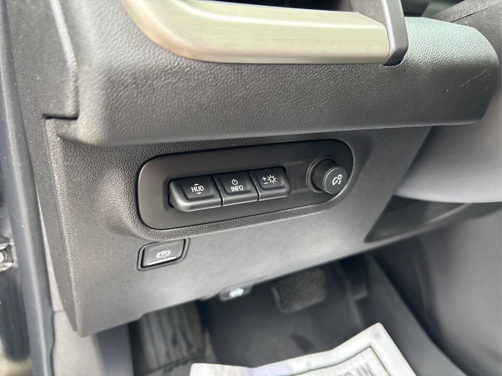 Used 2024 GMC Terrain Denali image 38