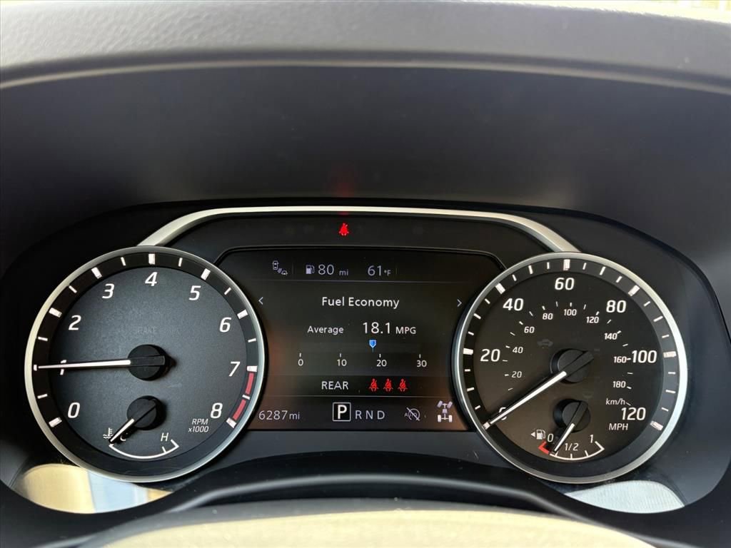 Certified 2025 Nissan Frontier SV image 10