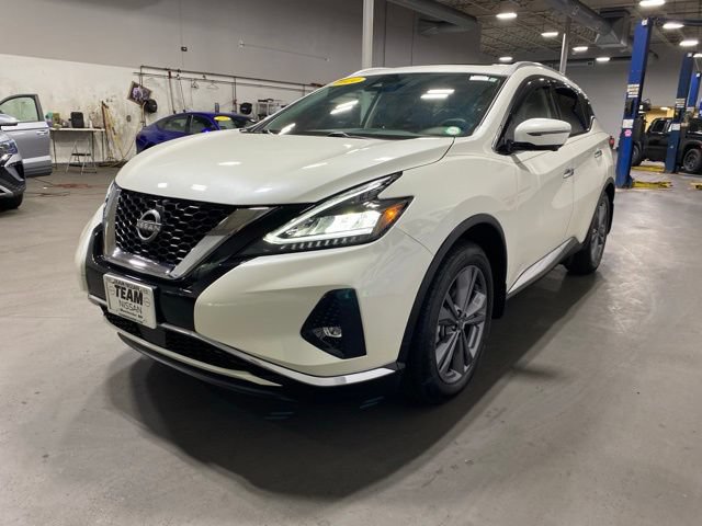 Certified 2024 Nissan Murano Platinum w/ Cargo Package AWD/4WD image 3