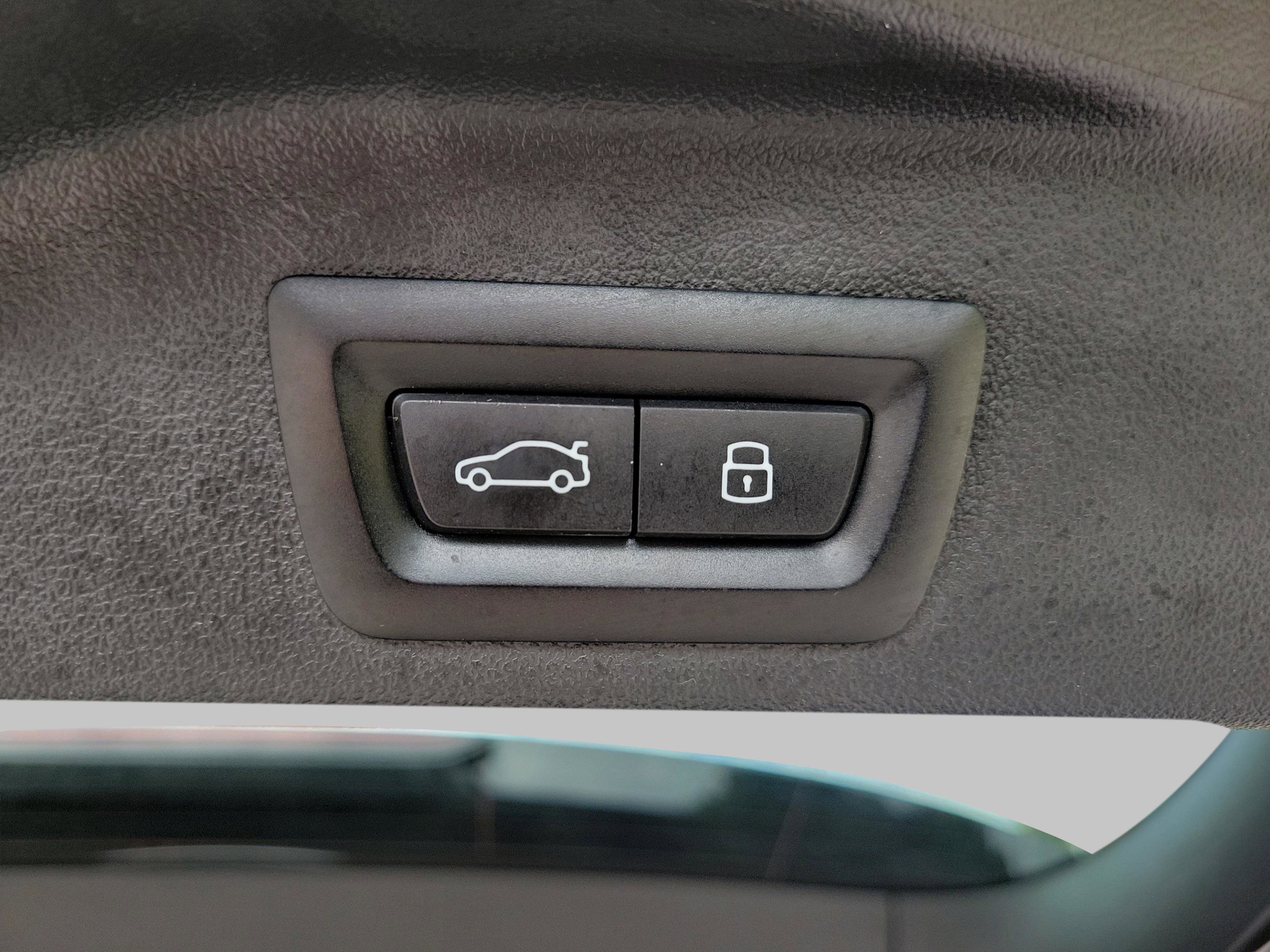 Used 2024 BMW X5 sDrive40i image 10