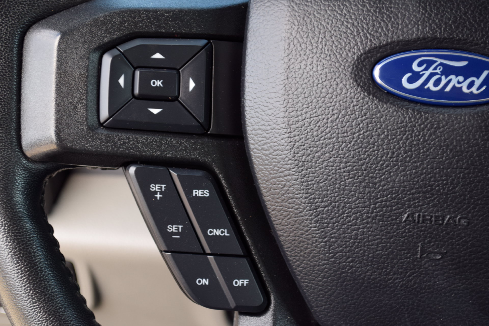 Used 2020 Ford F150 XLT w/ Equipment Group 302A Luxury AWD/4WD image 8