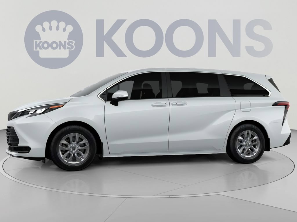 New 2026 Toyota Sienna LE FWD image 4