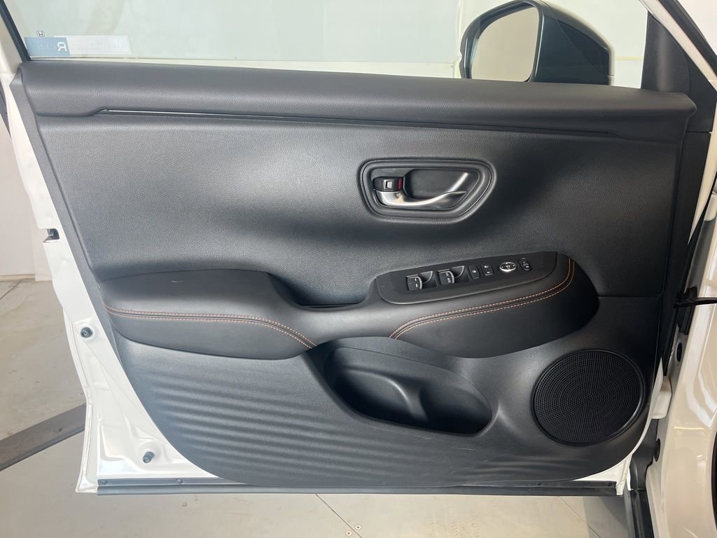 Used 2024 Honda HR-V Sport image 26