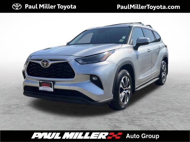 Certified 2022 Toyota Highlander XLE