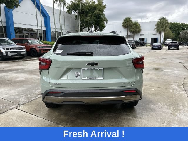 Used 2026 Chevrolet Trax LS FWD image 7