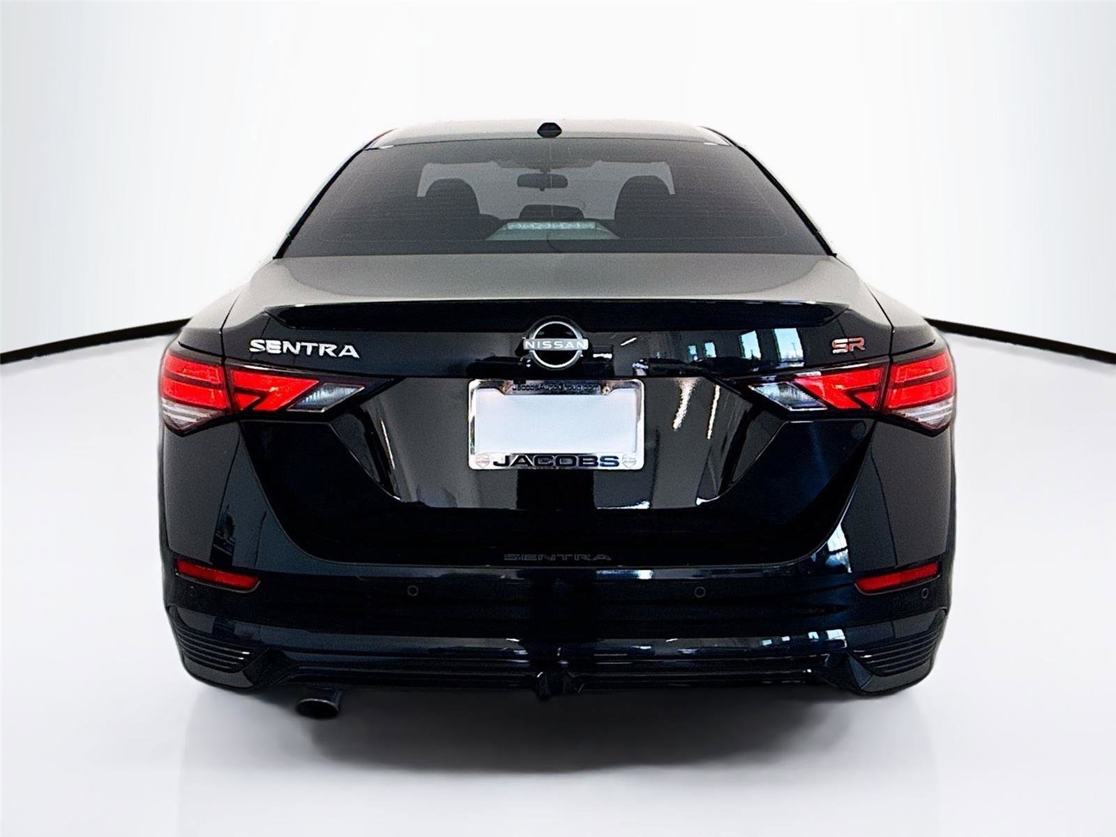 Used 2024 Nissan Sentra SR w/ SR Premium Package image 28