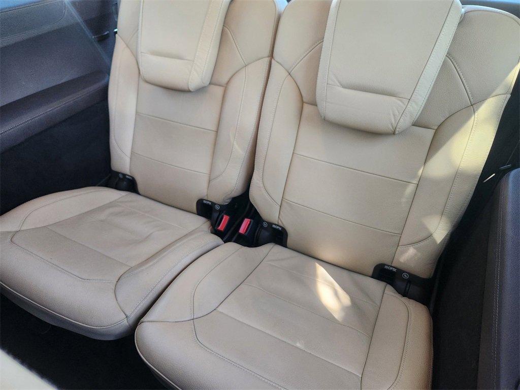 Used 2017 Mercedes-Benz GLS 450 4MATIC image 16