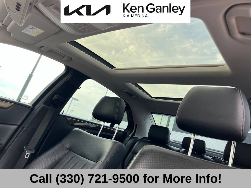 Used 2014 Mercedes-Benz E 350 4MATIC Sedan image 40