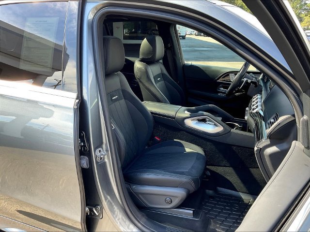 Certified 2024 Mercedes-Benz GLE 53 AMG 4MATIC image 31