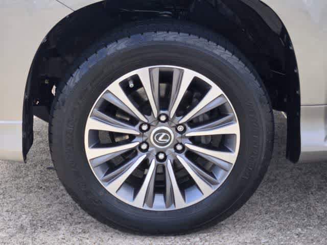 Used 2021 Lexus GX 460 Luxury w/ Off Road Package image 8
