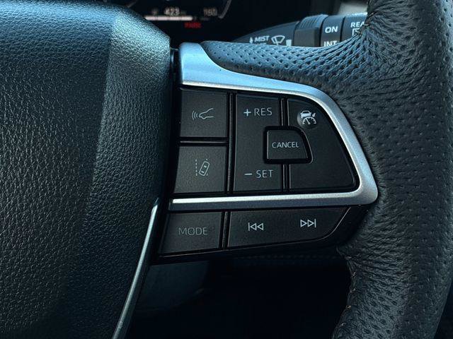 Certified 2026 Toyota Sienna Limited FWD image 25