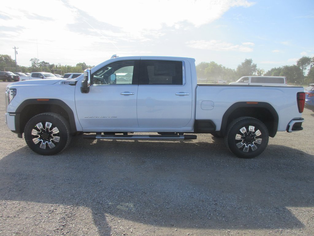 New 2026 GMC Sierra 2500 Denali w/ Denali Reserve Package image 10