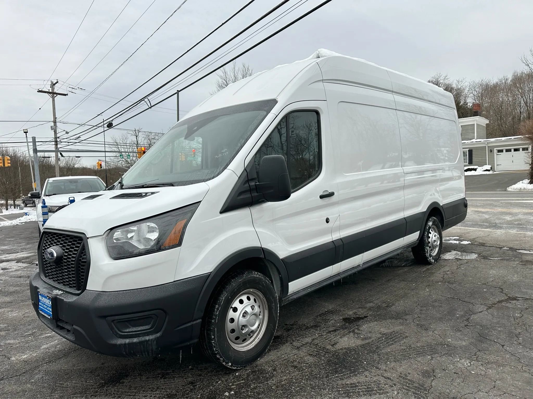 Used 2024 Ford Transit 250 148 High Roof Extended AWD image 3