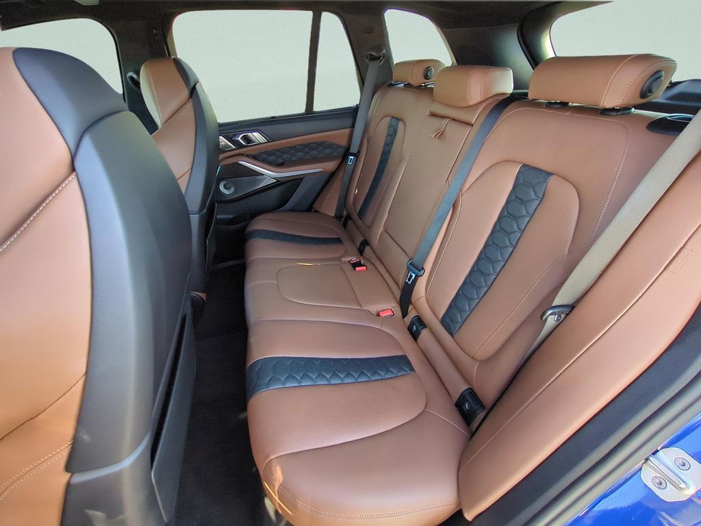 Used 2021 BMW X5 M w/ Executive Package image 13