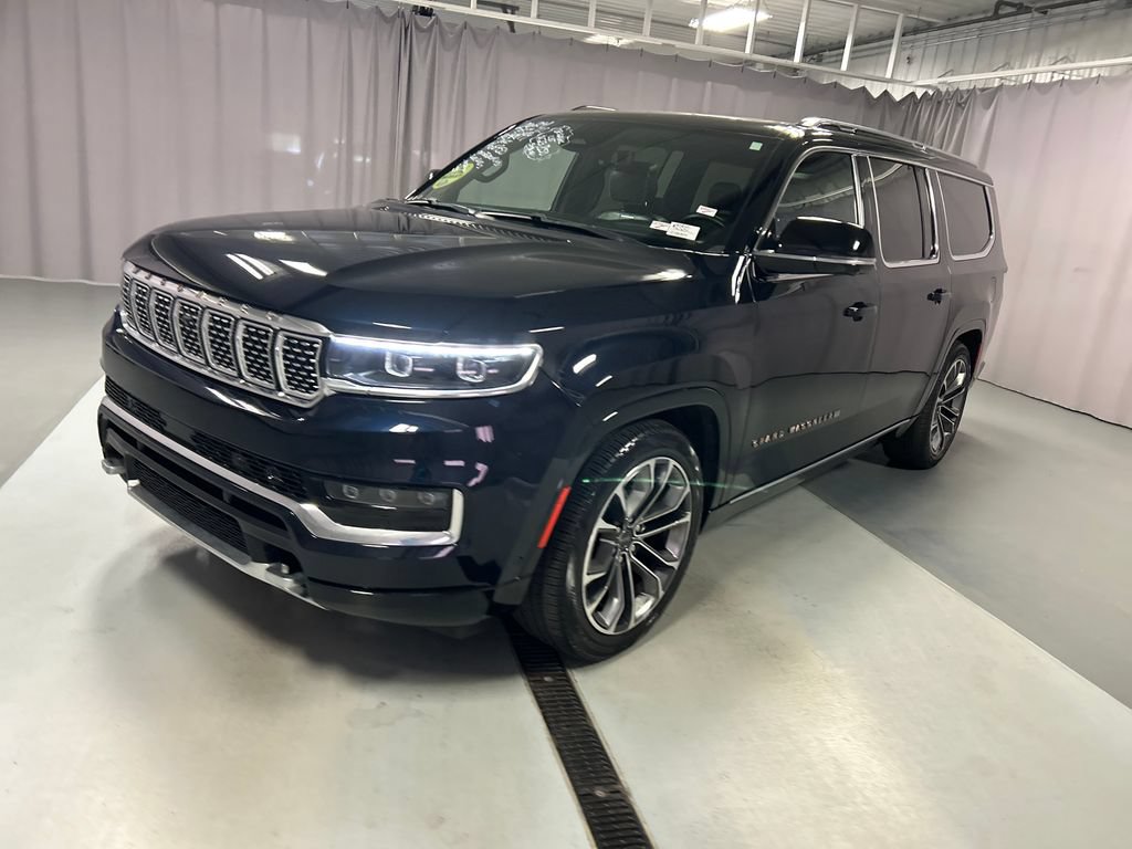 Used 2024 Jeep Grand Wagoneer L Series III w/ Rear Seat Video Group 1 AWD/4WD image 3