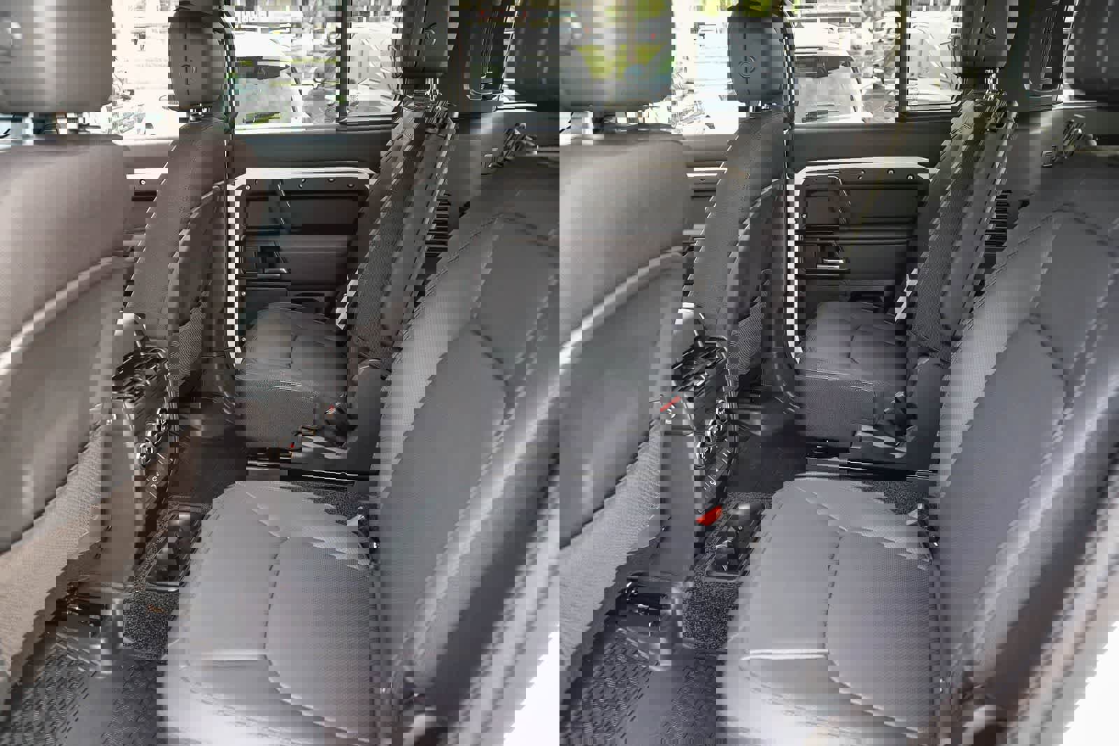 New 2025 Land Rover Defender 130 V8 image 20