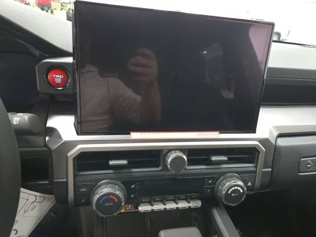 New 2026 Toyota 4Runner TRD Off-Road Premium AWD/4WD image 27