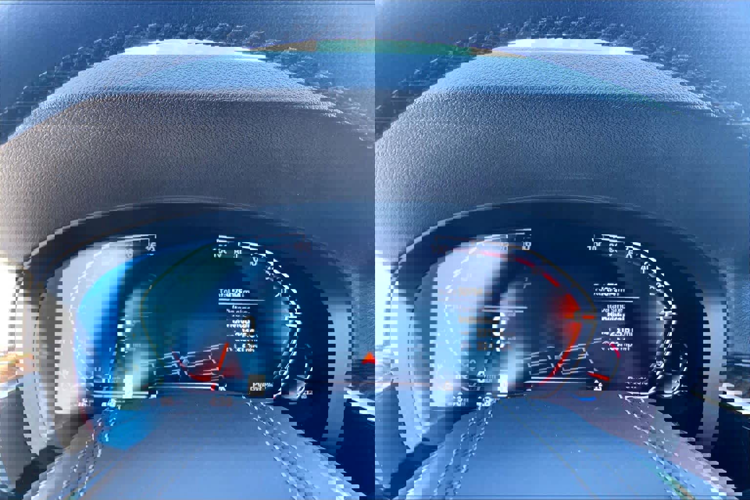 Used 2022 BMW 540i w/ Premium Package image 23