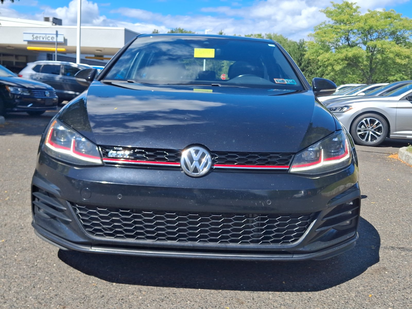 Used 2018 Volkswagen GTI Autobahn FWD image 2