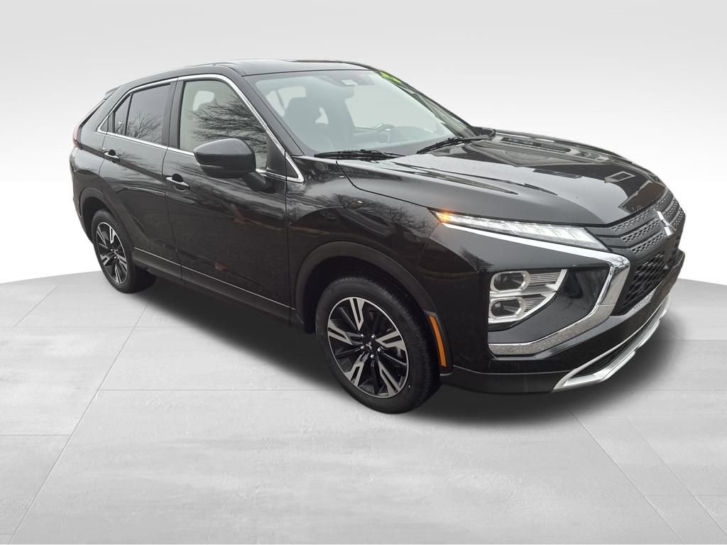 Used 2025 Mitsubishi Eclipse Cross SE image 32