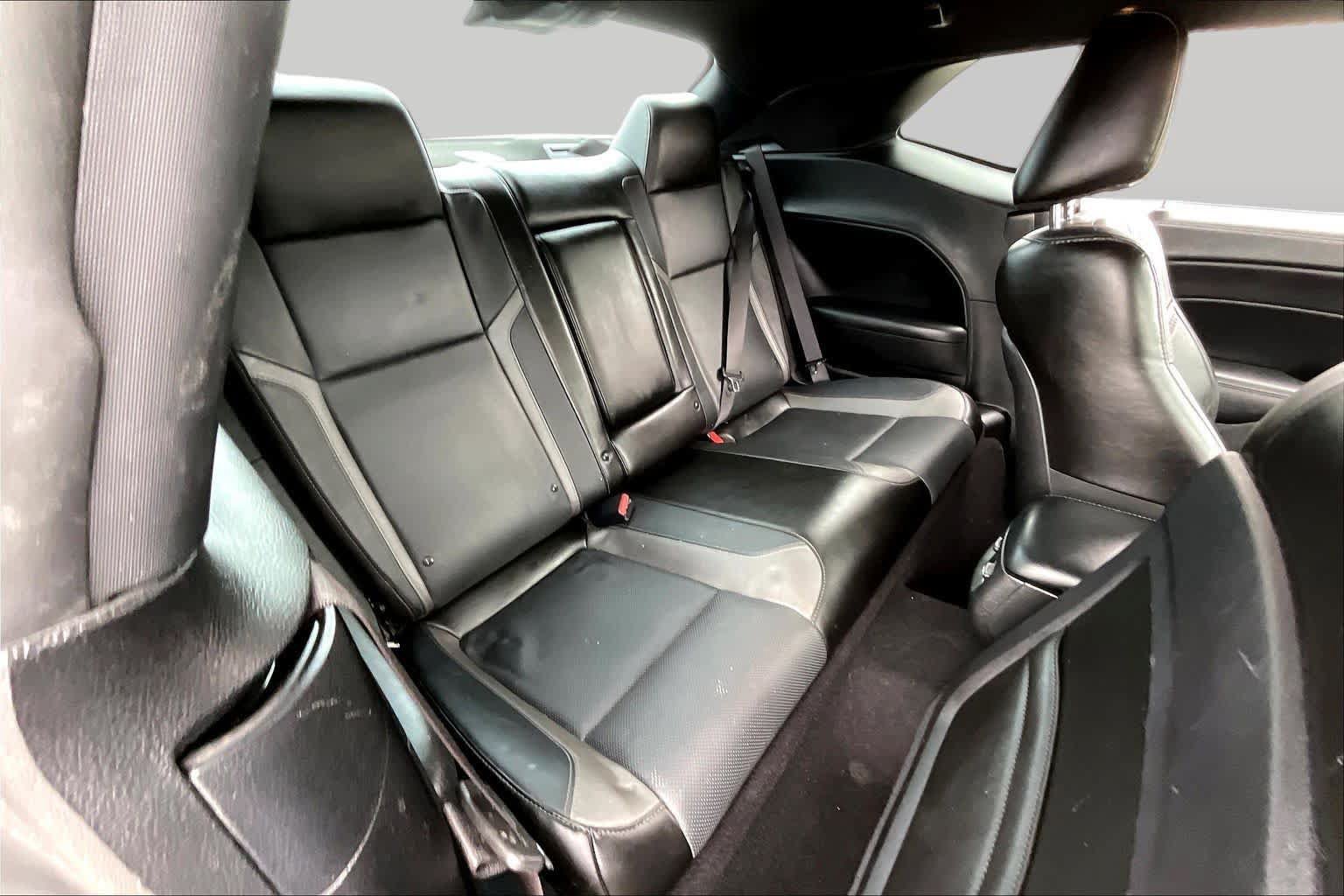 Used 2022 Dodge Challenger SXT w/ Plus Package RWD image 16
