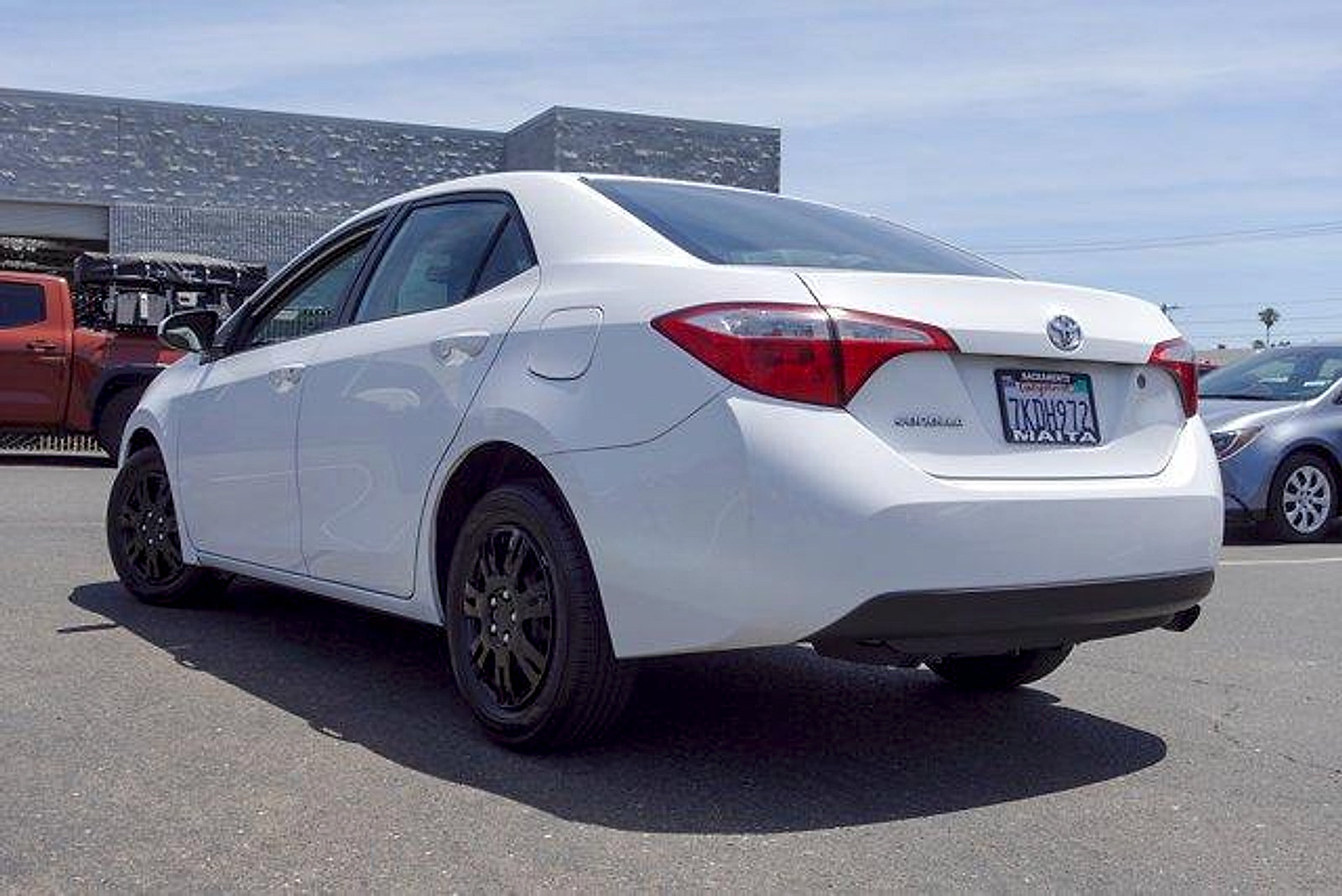 Used 2015 Toyota Corolla L FWD image 7