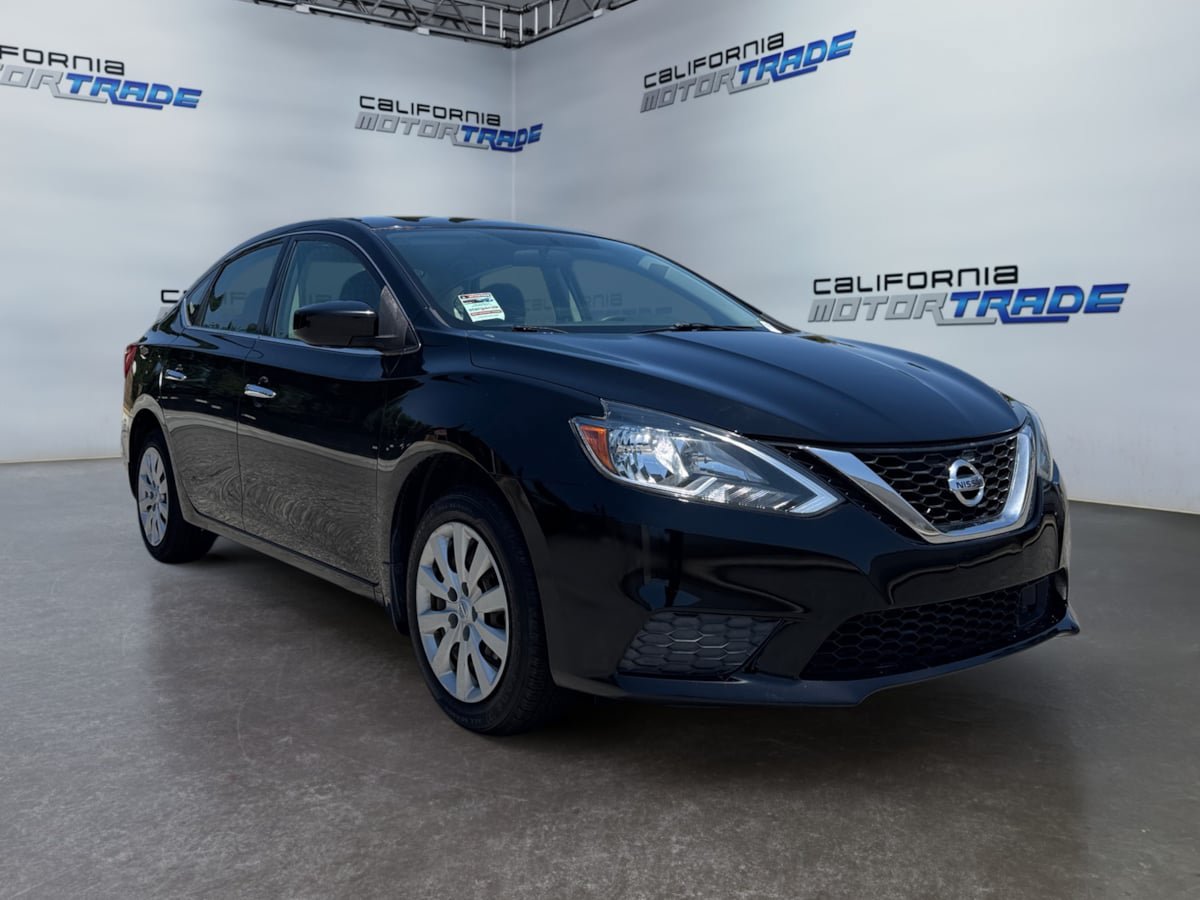 Used 2019 Nissan Sentra S FWD image 3